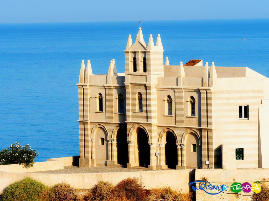 Residenza Donna Giovanna Tropea Luaran gambar